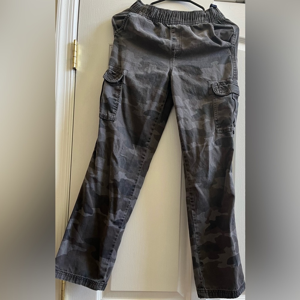 Children’s Place Gray Camouflage Cargo Pants